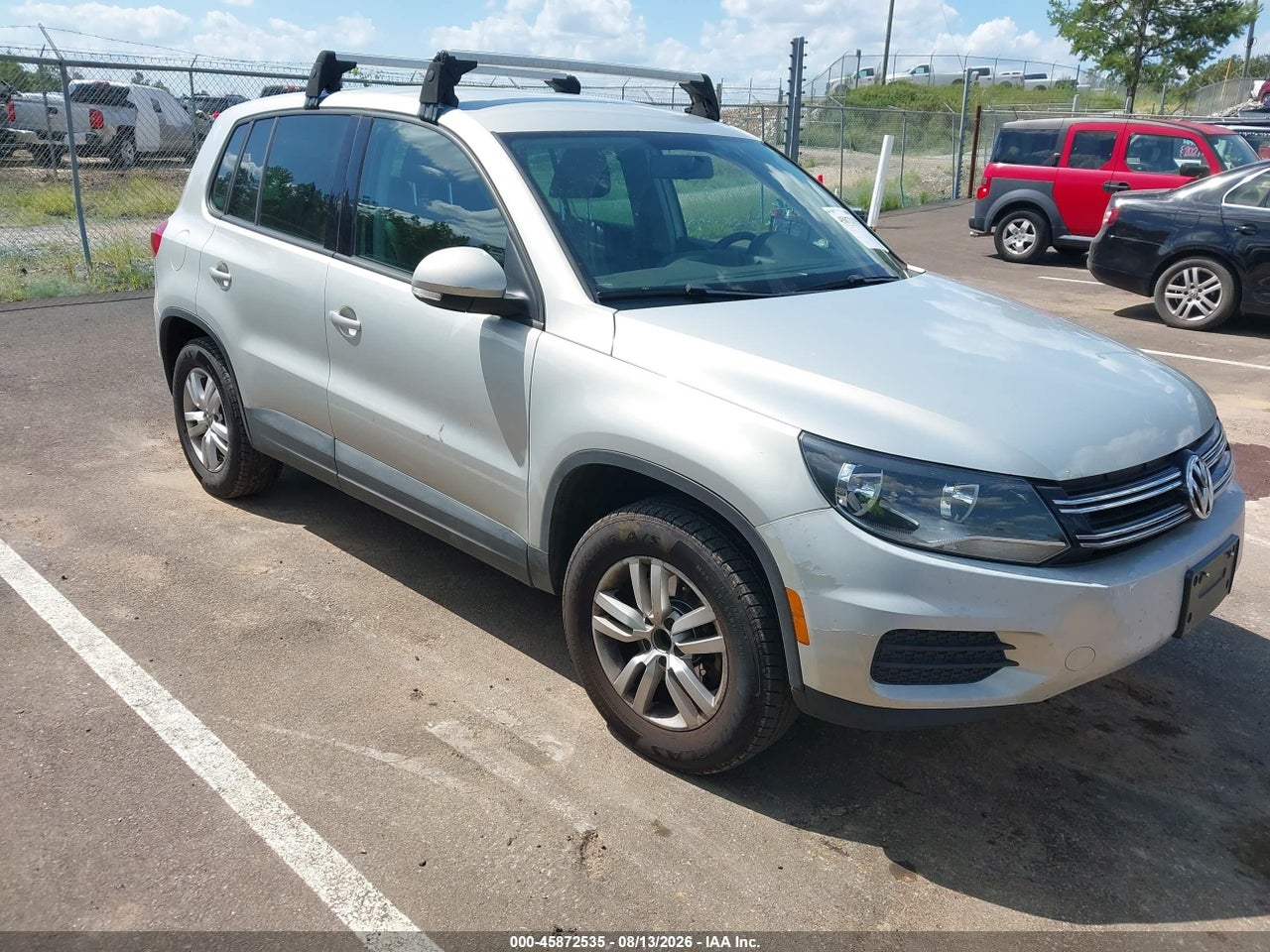WVGAV7AX7CW****** · 2012 VOLKSWAGEN TIGUAN LE