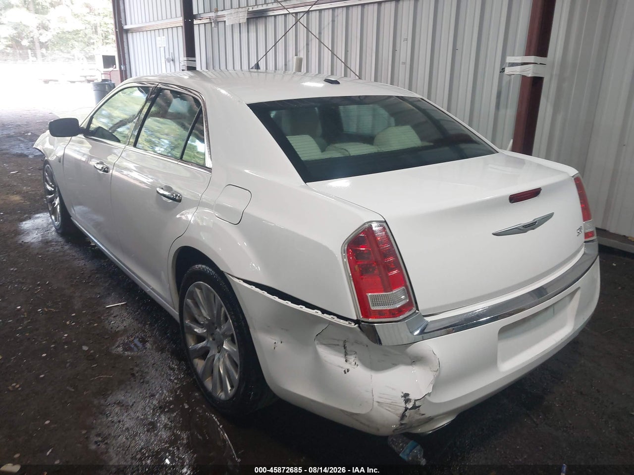 2013 CHRYSLER 300 MOTOWN · 3/10
