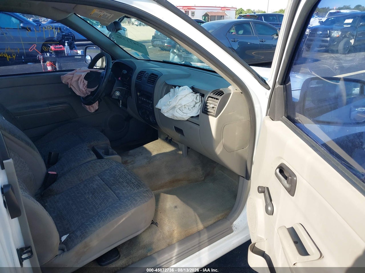 2004 GMC CANYON SL · 5/11