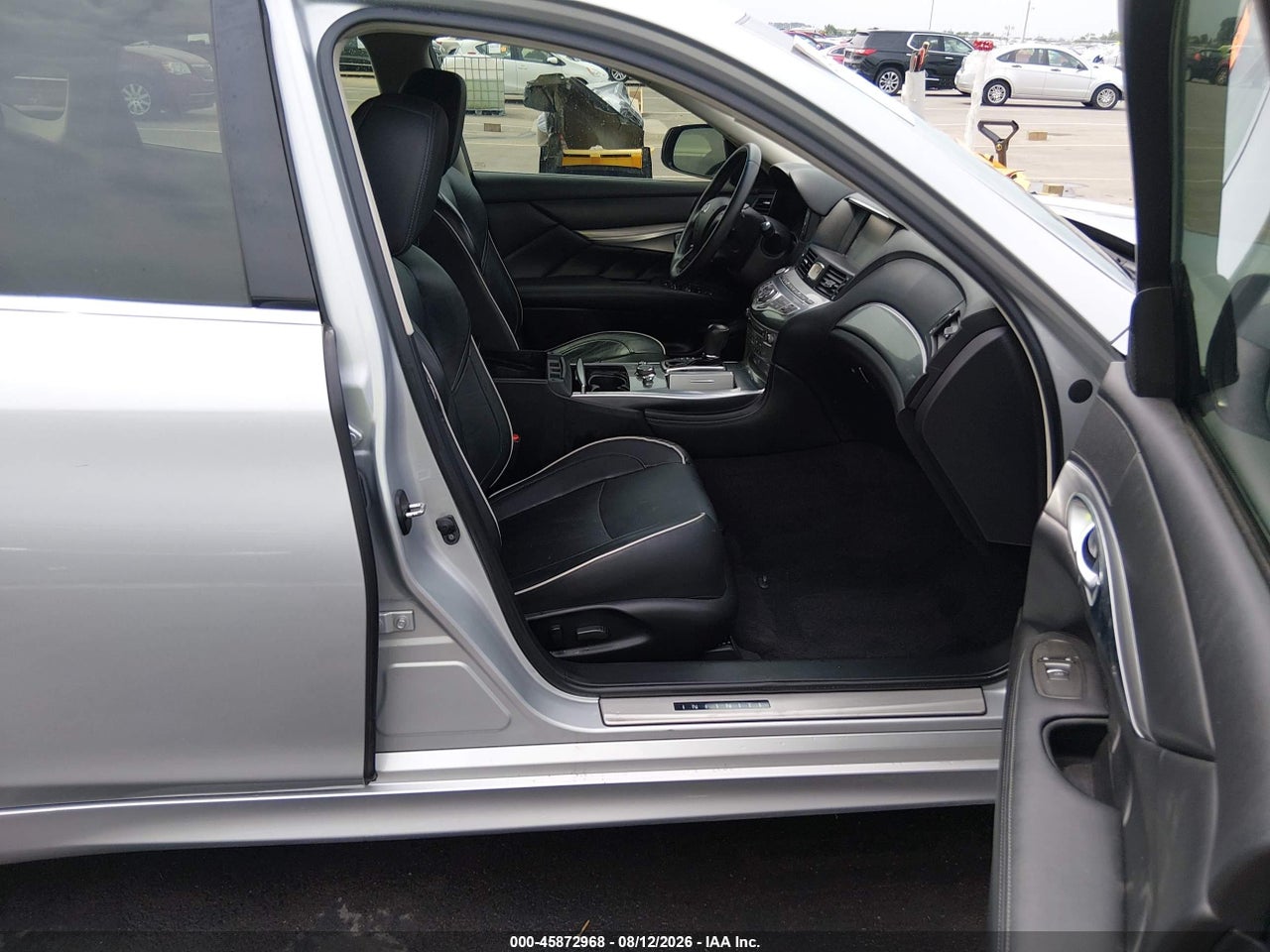 2017 INFINITI Q70 3.7X · 5/10