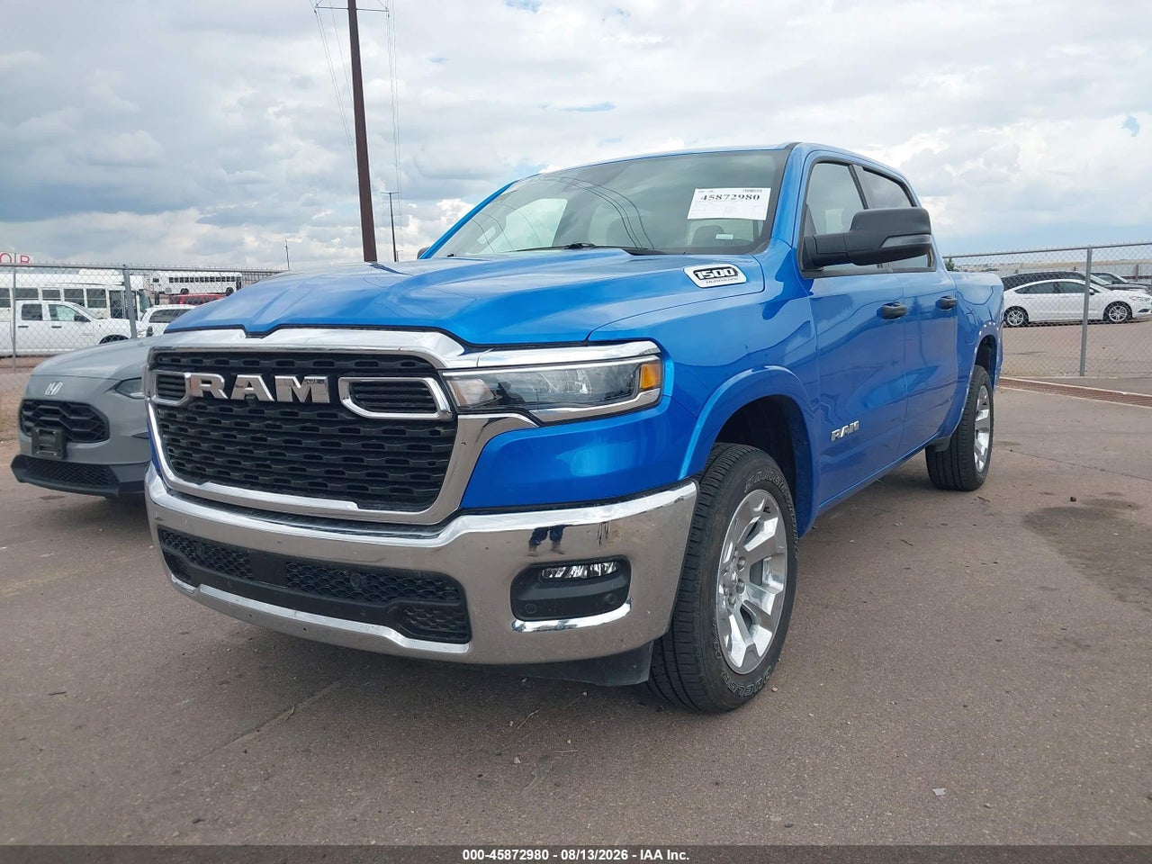 2026 RAM 1500 BIG HORN  4X4 5'7 BOX · 2/11