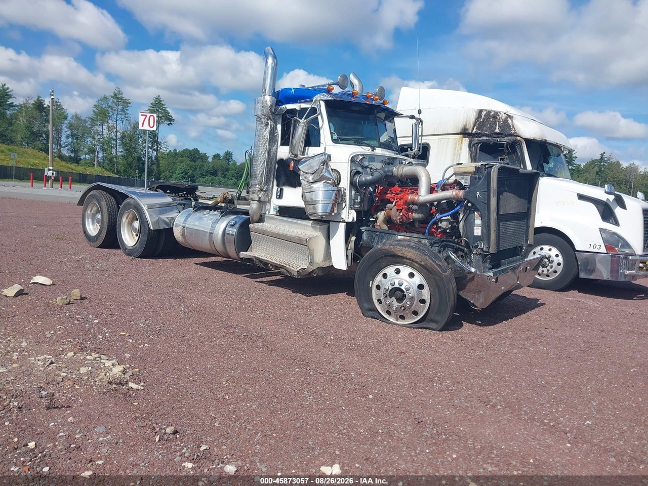 2023 PETERBILT 389