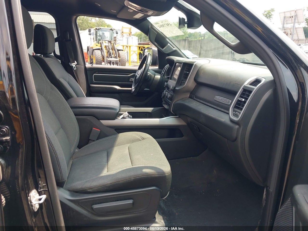 2021 RAM 1500 BIG HORN  4X4 5'7 BOX · 5/11