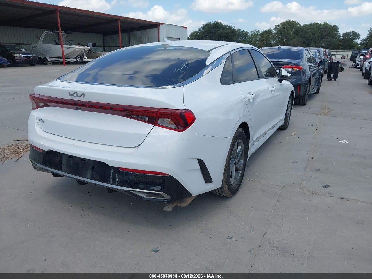2022 KIA K5 LXS · 4/10