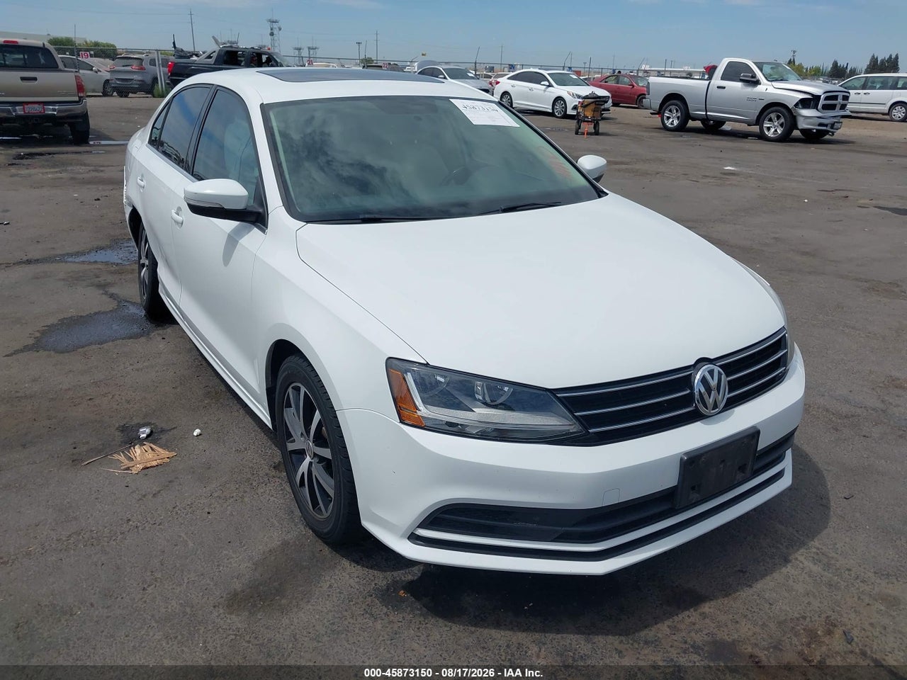 3VWDB7AJ7HM****** · 2017 VOLKSWAGEN JETTA 1.4T SE