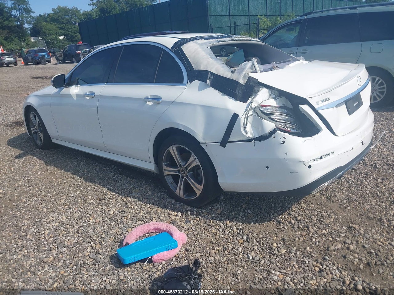 2018 MERCEDES-BENZ E 300 · 3/10