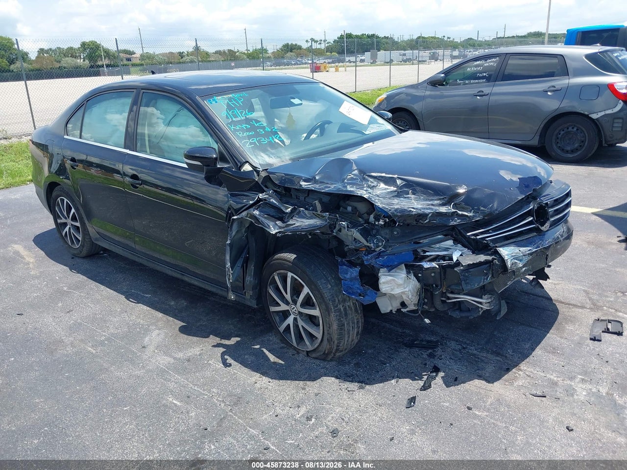 3VWDB7AJ3HM****** · 2017 VOLKSWAGEN JETTA 1.4T SE