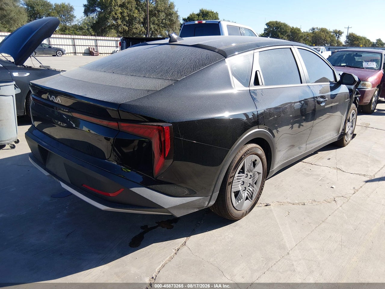 2026 KIA K4 LX · 4/11