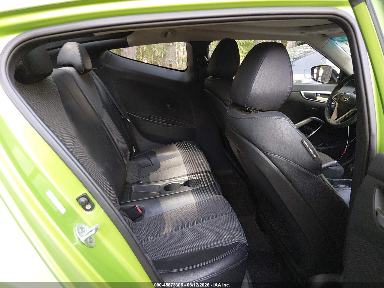 KMHTC6AD0CU****** · 2012 HYUNDAI VELOSTER BASE W/BLACK · 8/11