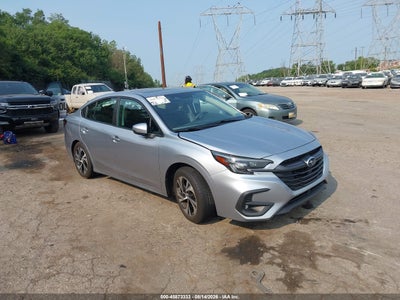 4S3BWAF67S3****** · 2025 SUBARU LEGACY PREMIUM