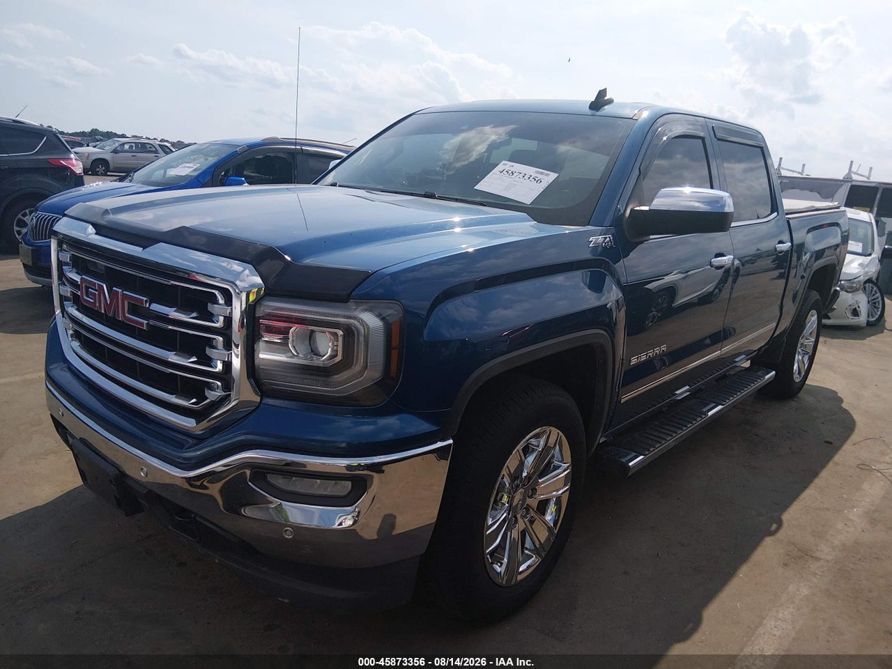2017 GMC SIERRA 1500 SLT · 2/11