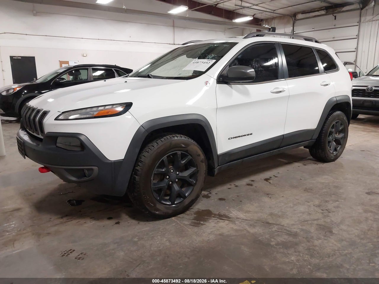 2016 JEEP CHEROKEE TRAILHAWK · 2/11