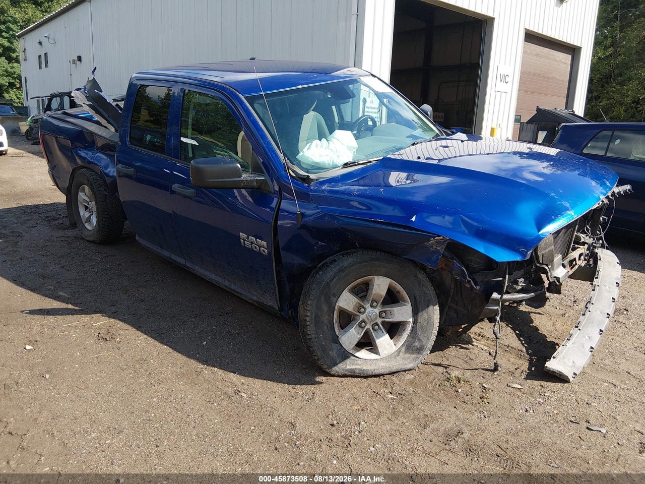 1C6RR7FG3HS****** · 2017 RAM 1500 EXPRESS  4X4 6'4 BOX