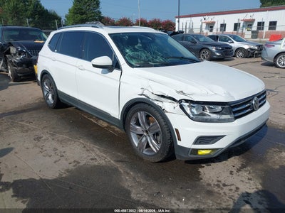 3VV3B7AX7MM****** · 2021 VOLKSWAGEN TIGUAN 2.0T SE/2.0T SE R-LINE BLACK/2.0T SEL