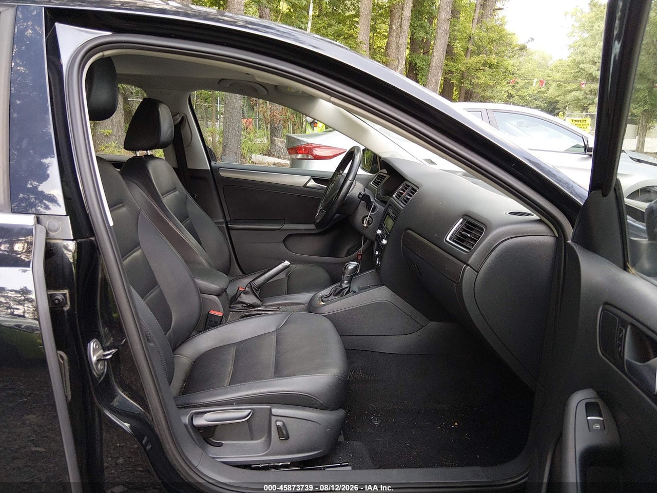 3VWLL7AJ5DM****** · 2013 VOLKSWAGEN JETTA 2.0L TDI · 5/11