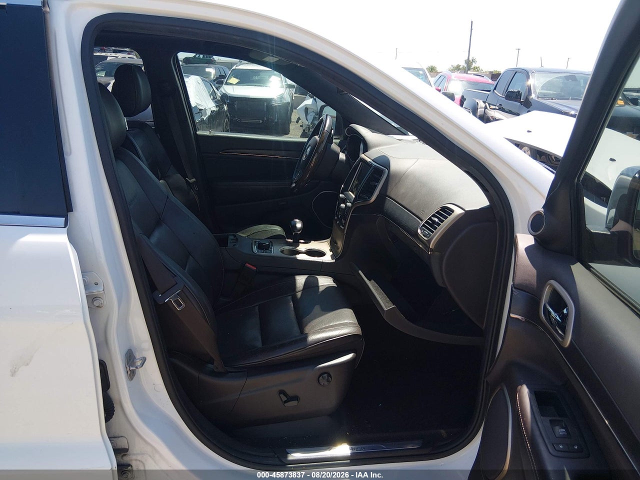 2014 JEEP GRAND CHEROKEE SUMMIT · 5/11