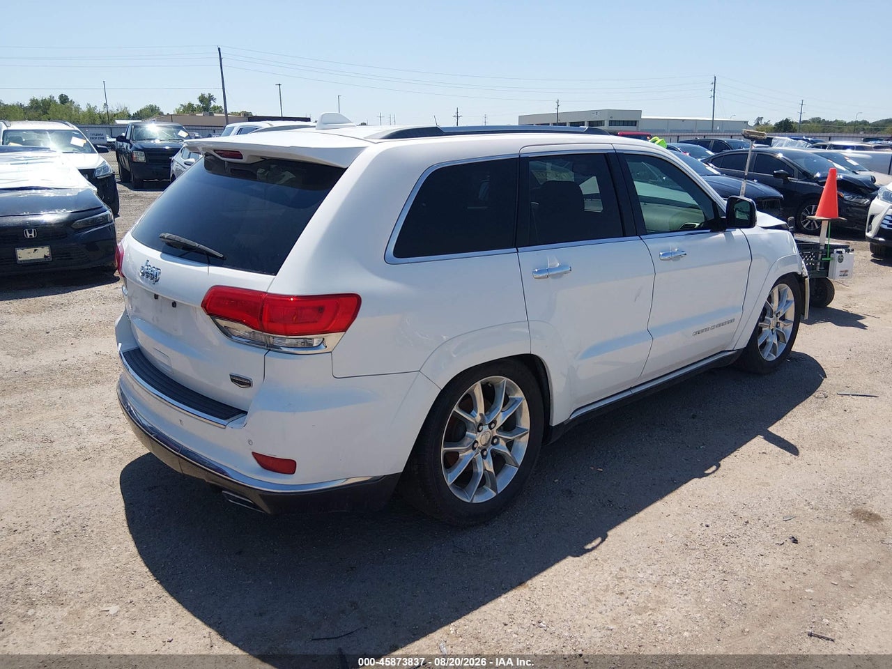 2014 JEEP GRAND CHEROKEE SUMMIT · 4/11