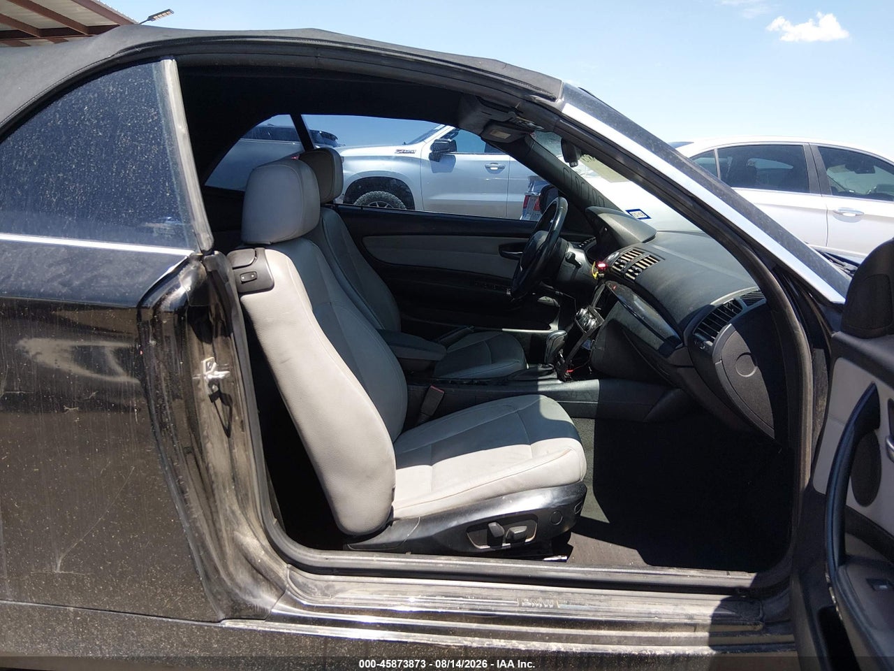 2011 BMW 128I · 5/11