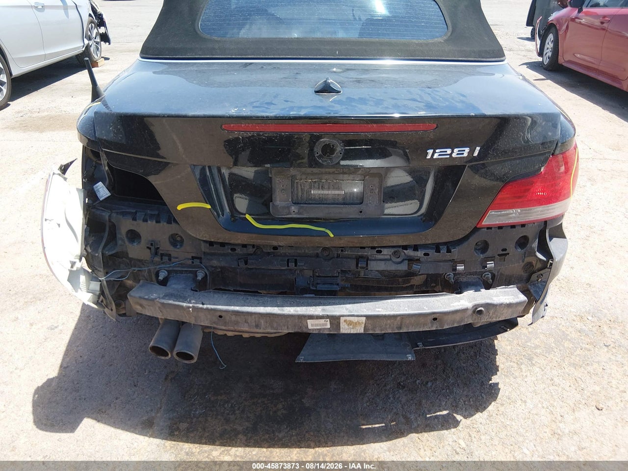 2011 BMW 128I · 6/11