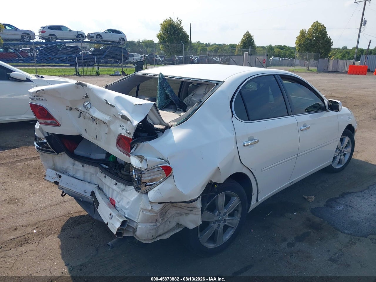 2005 LEXUS ES 330 · 4/10