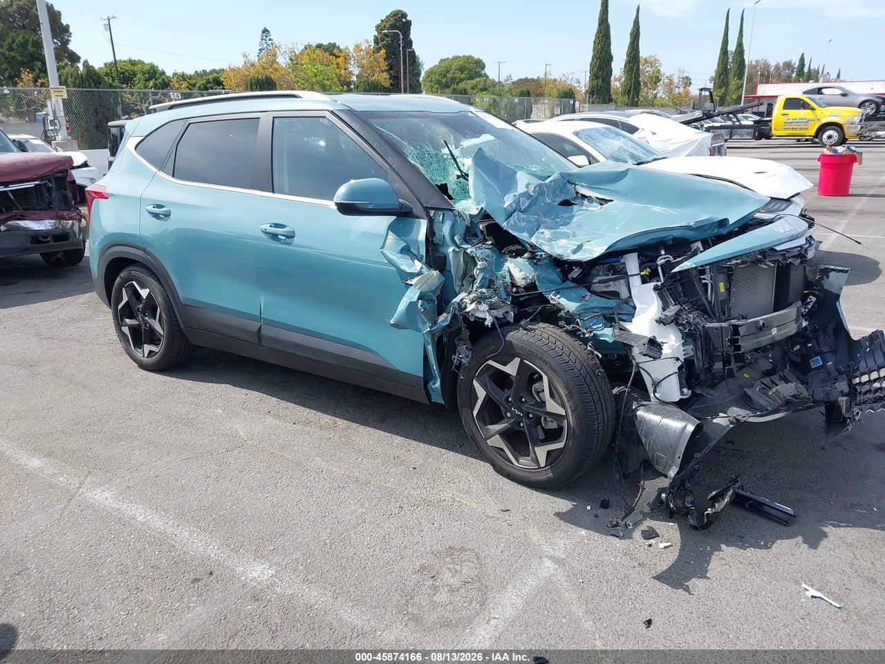 KNDER2AA2R7****** · 2024 KIA SELTOS EX
