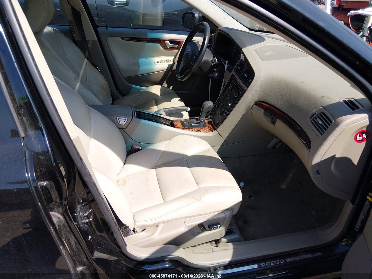 YV1RH592X92****** · 2009 VOLVO S60 2.5T/2.5T SPECIAL EDITION · 5/11