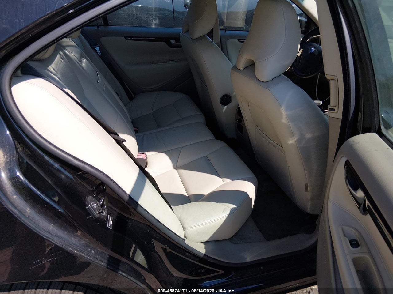 YV1RH592X92****** · 2009 VOLVO S60 2.5T/2.5T SPECIAL EDITION · 8/11