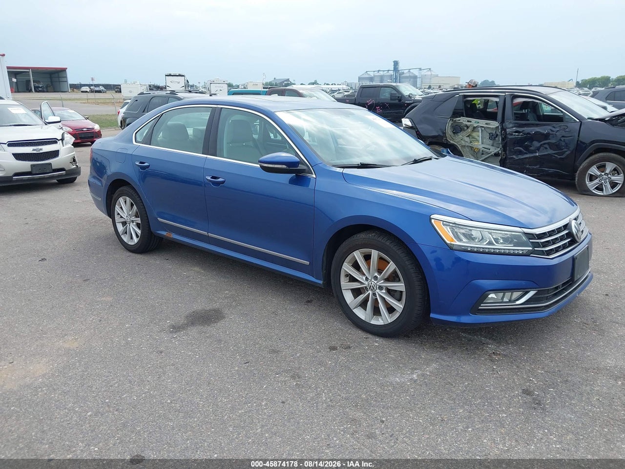 1VWGT7A32HC****** · 2017 VOLKSWAGEN PASSAT 1.8T SE