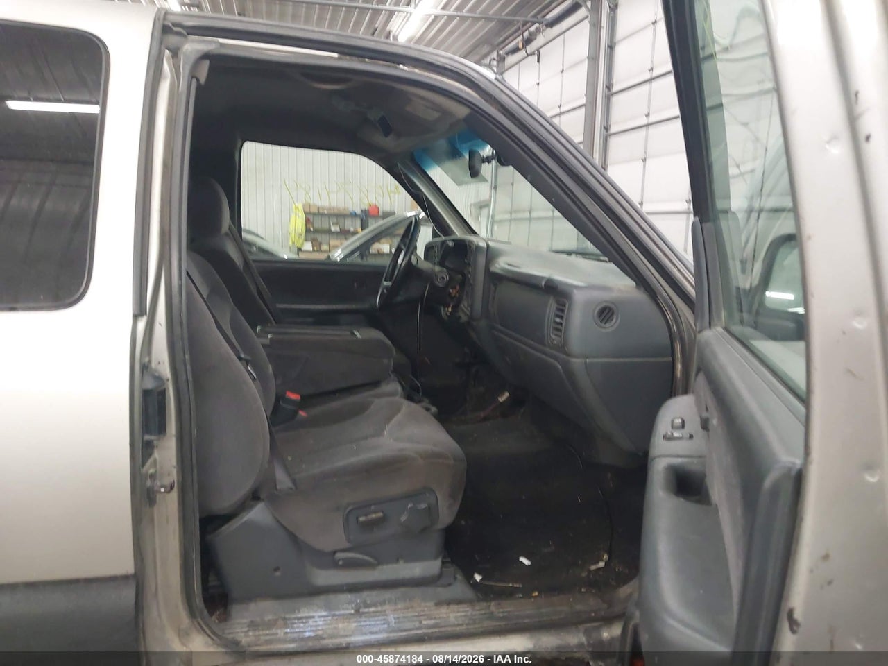 2002 GMC SIERRA 2500 SLE · 5/11