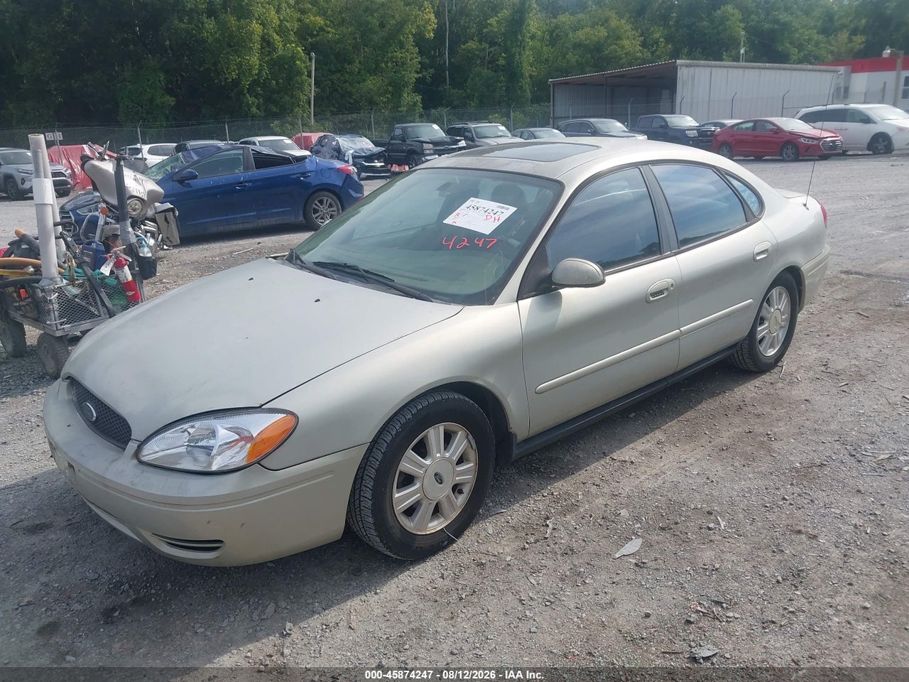 2005 FORD TAURUS SEL · 2/11
