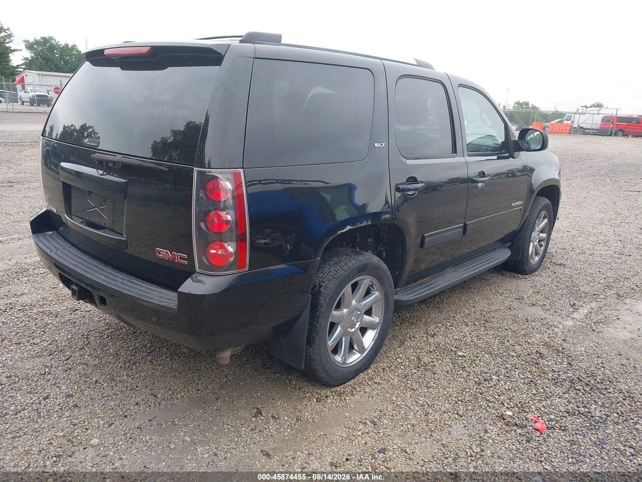 1GKS2CE08BR****** · 2011 GMC YUKON SLT · 4/11