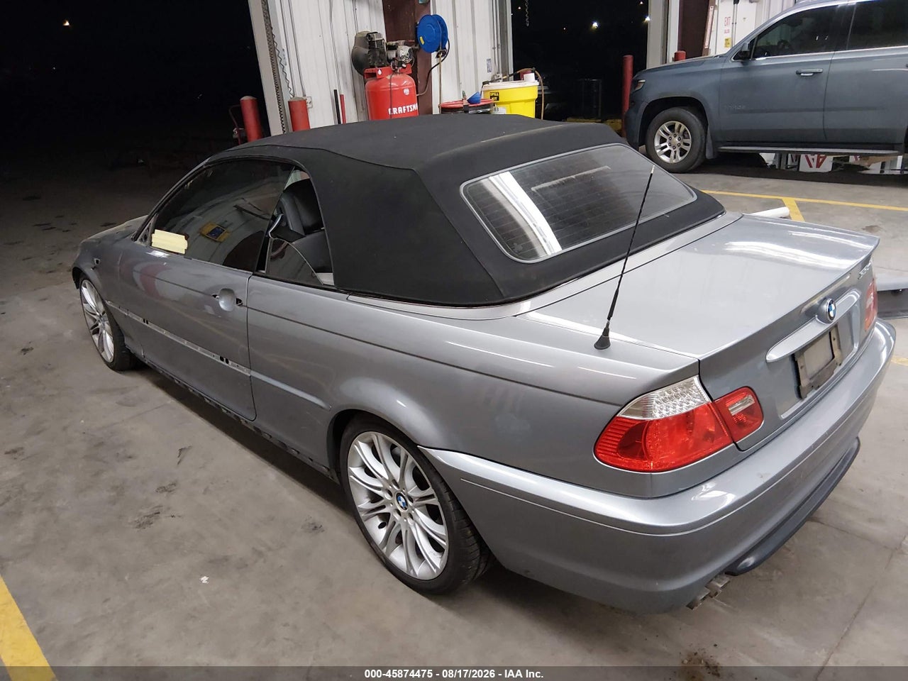 2005 BMW 330CI · 3/11