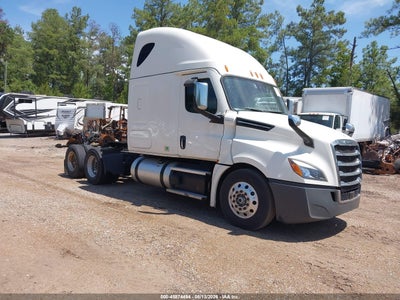 3AKJHHDR2MS****** · 2021 FREIGHTLINER NEW CASCADIA 126