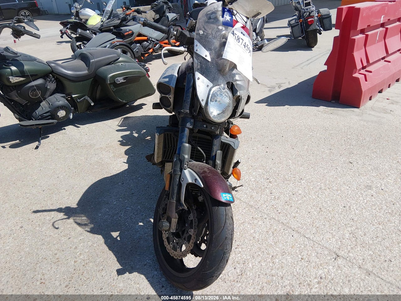2015 YAMAHA VMX17 · 5/10