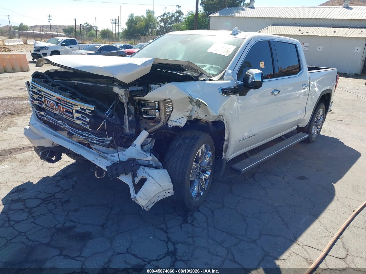 2023 GMC SIERRA 1500 4WD  SHORT BOX DENALI · 2/11