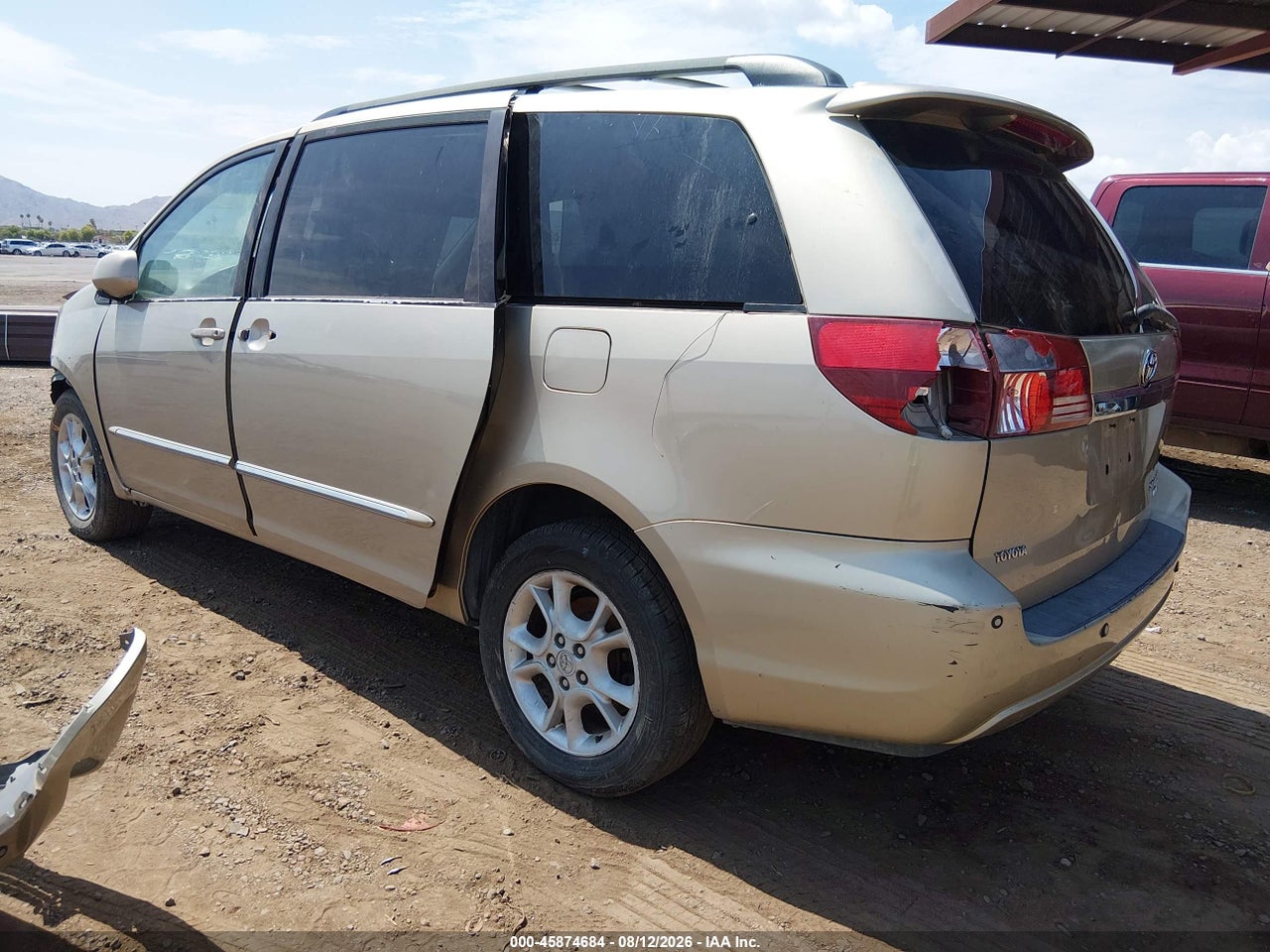 2004 TOYOTA SIENNA XLE LIMITED · 3/11