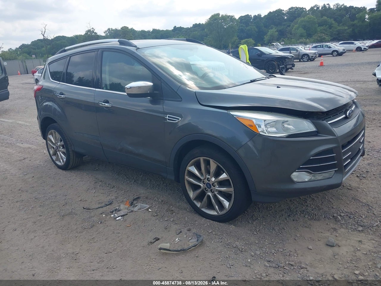 1FMCU9G95GU****** · 2016 FORD ESCAPE SE