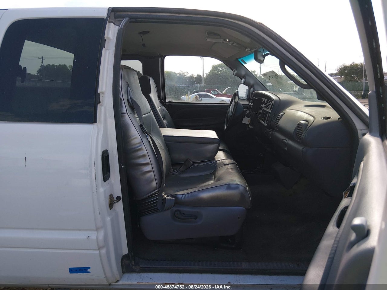 2002 DODGE RAM 2500 ST · 5/11