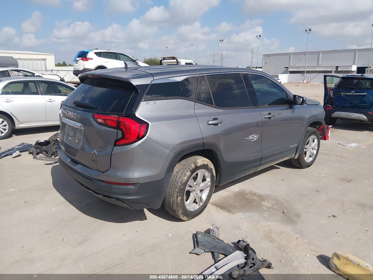 2020 GMC TERRAIN FWD SLE · 4/11