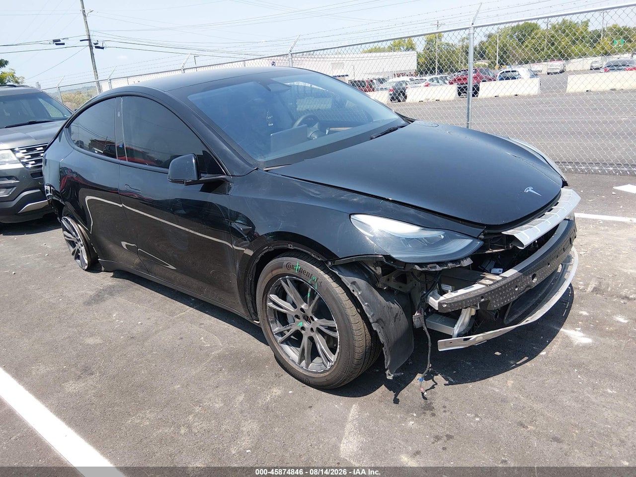 7SAYGDEE4SA****** · 2025 TESLA MODEL Y LONG RANGE DUAL MOTOR ALL-WHEEL DRIVE