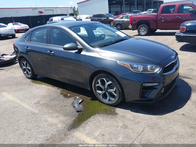 3KPF24AD9ME****** · 2021 KIA FORTE LXS