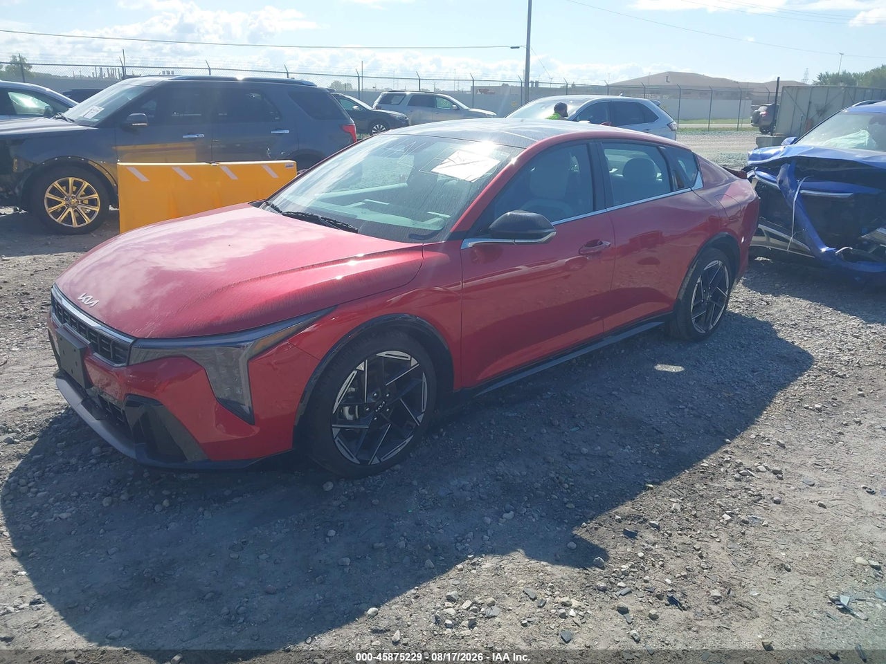 2025 KIA K4 GT-LINE · 2/11