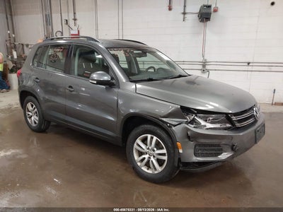 WVGAV7AX2GW****** · 2016 VOLKSWAGEN TIGUAN S