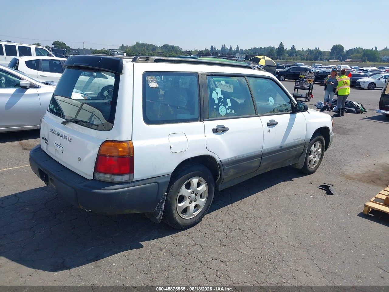 2000 SUBARU FORESTER L · 4/10