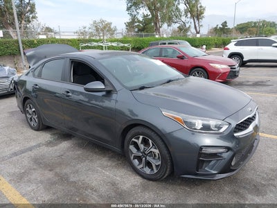 3KPF24AD8ME****** · 2021 KIA FORTE LXS