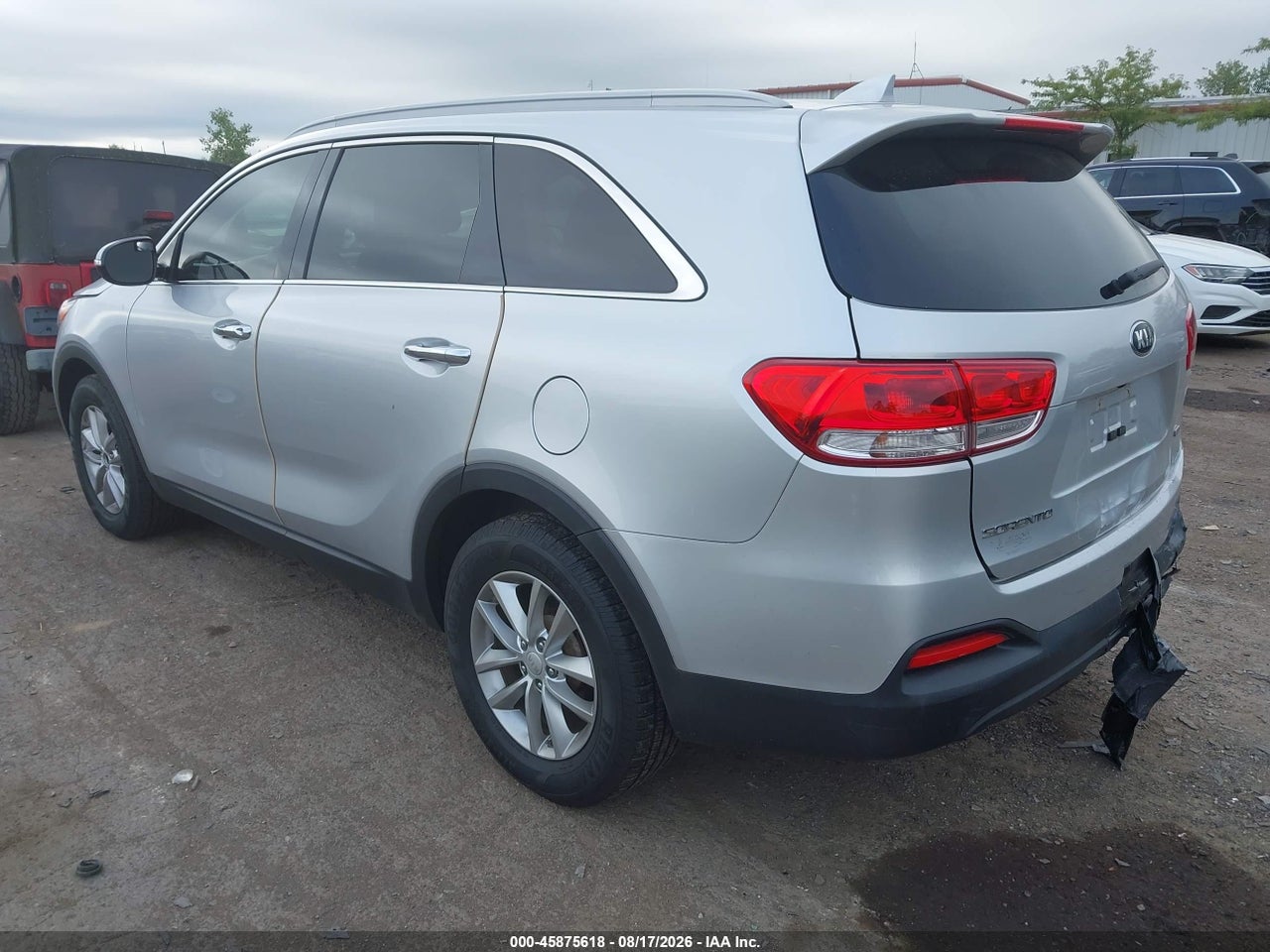 2016 KIA SORENTO 2.4L LX · 3/11