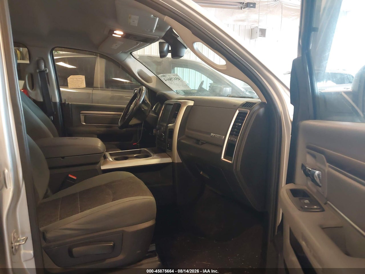 2016 RAM 1500 BIG HORN · 5/11