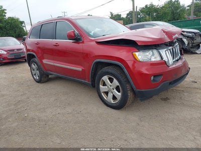 1J4RR4GG5BC****** · 2011 JEEP GRAND CHEROKEE LAREDO