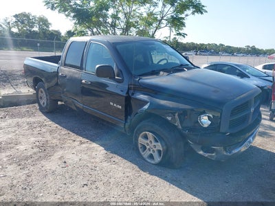 1D7HA18N58S****** · 2008 DODGE RAM 1500 SLT