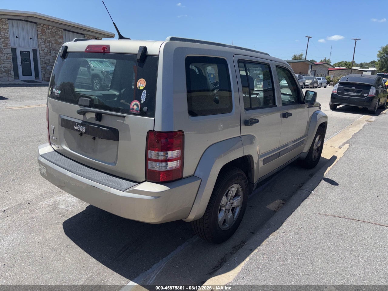2011 JEEP LIBERTY SPORT · 4/11